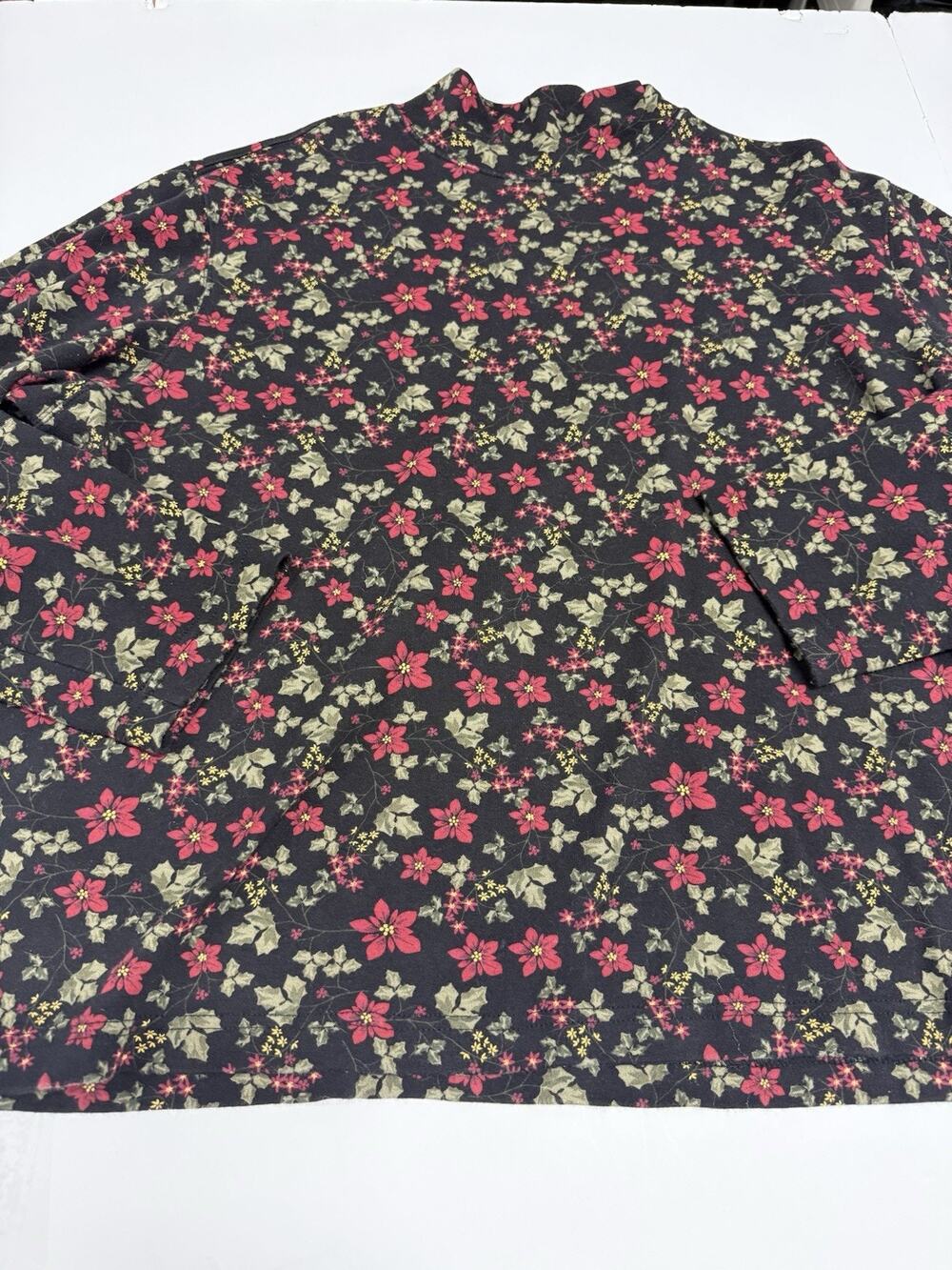 Croft & Barrow Women’s Size 3xL Poinsettias Mock Turtleneck 100% Cotton Top